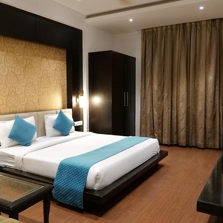 Hotel Anand Castle Kashipur Exterior foto