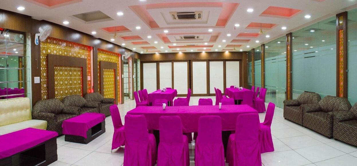 Hotel Anand Castle Kashipur Exterior foto